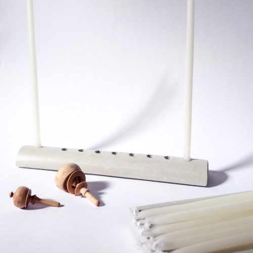 חנוכה | ערכה קטנה: חנוכיה, קלפים ומדבקות.